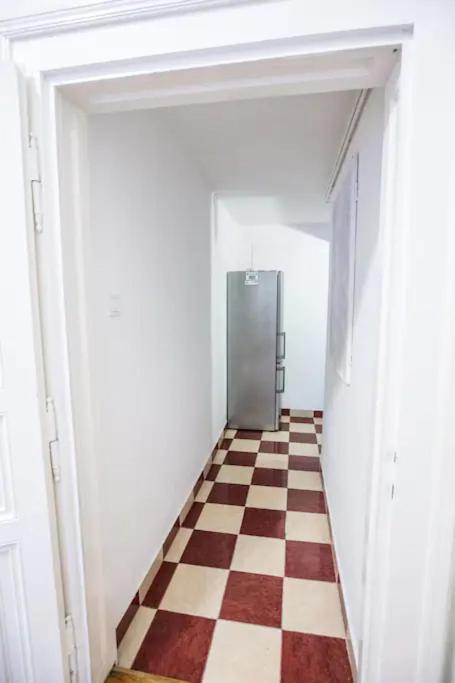 Keleti Apartment City Center Big Flat Bedroom Private Use Будапешт Экстерьер фото